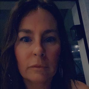 Meet your Posher, Robyn